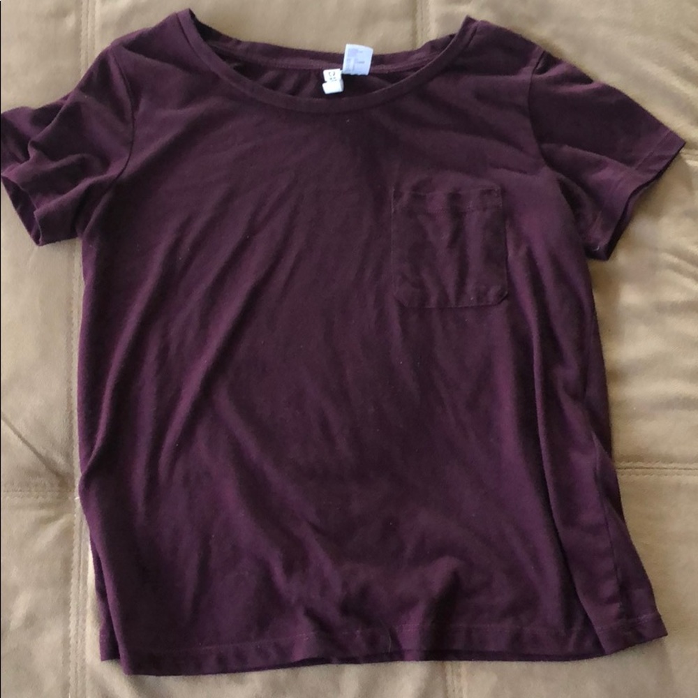 H&M Plum/Black Pocket Tee